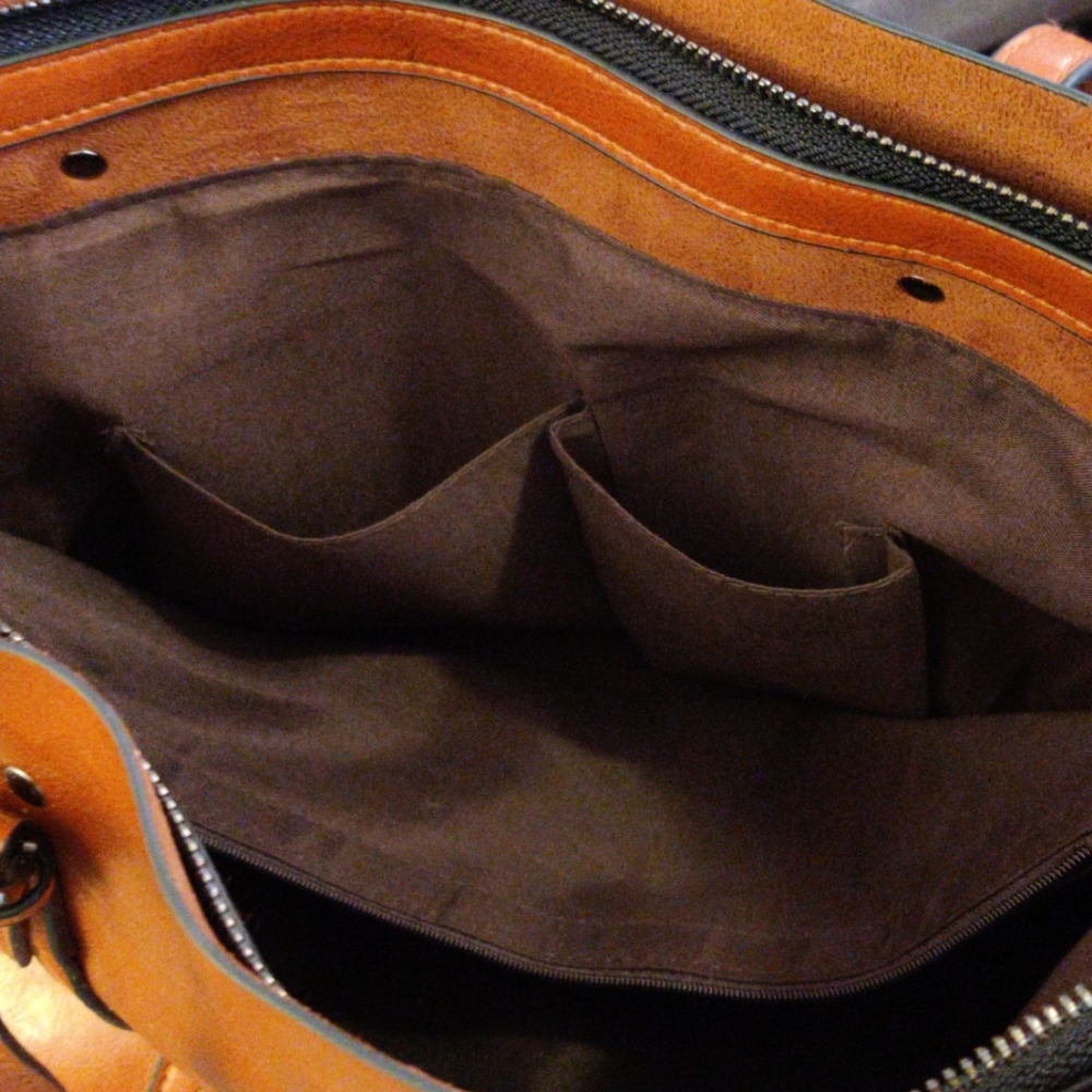 Purse - Picture 4 of 5